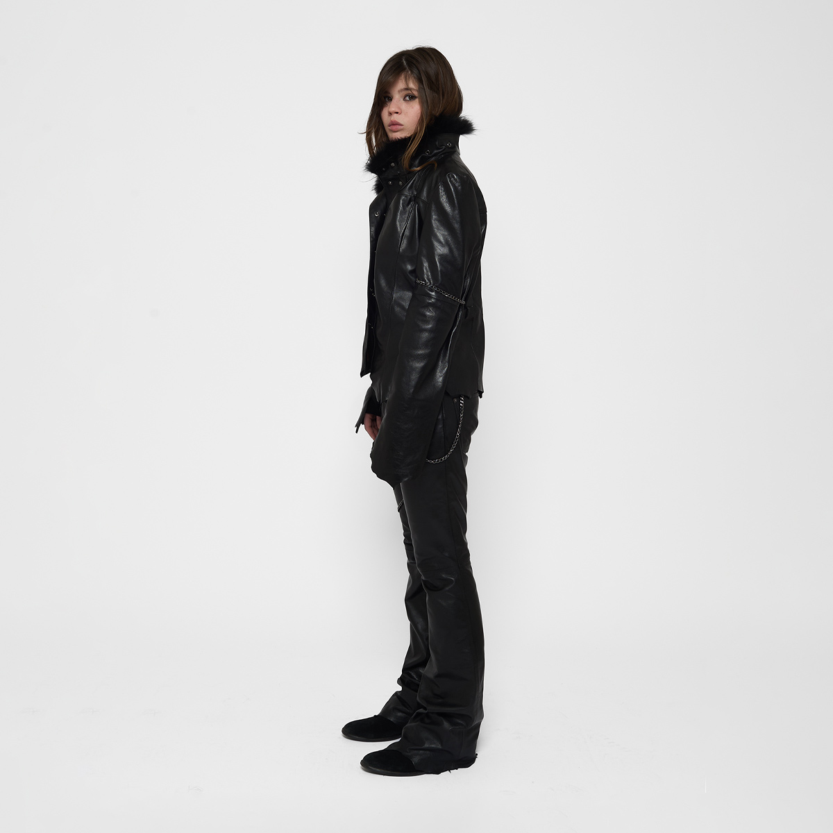 mija-shunya-black-pants-02